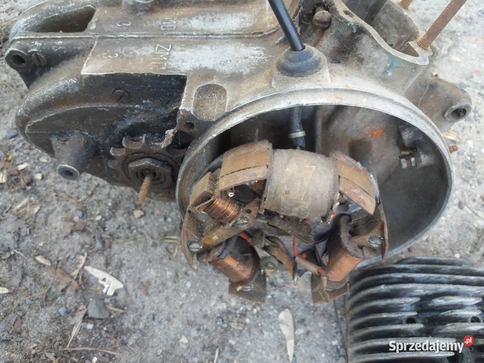 Kartery silnika Wsk 125 gil kos bak Lisew sprzedam