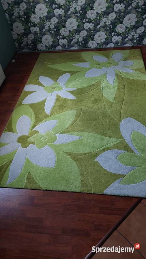 Dywan zielono biały w stanie śląskie Orzech