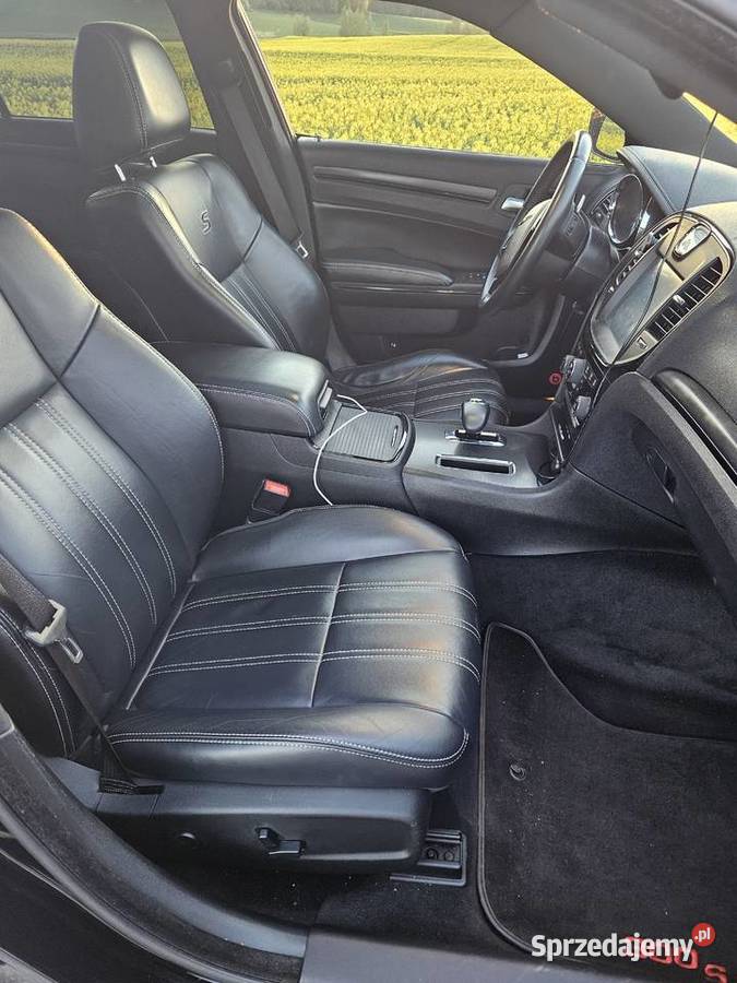 Chrysler 300s UNIKAT Rok produkcji 2014 Łagiewniki