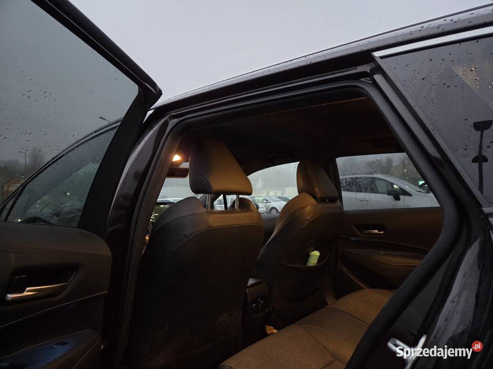 Toyota Corolla Hybrid 2021 18 śląskie Jaworzno