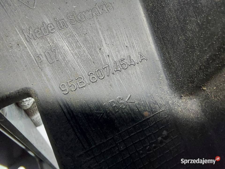 PORSCHE MACAN S 95B Ślizg mocowanie zderzaka tył osobowe