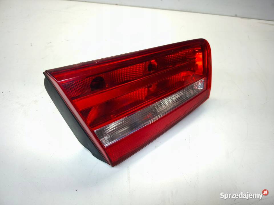 LAMPA LEWY TYŁ W KLAPĘ AUDI A6 C7 AVANT Przystajń