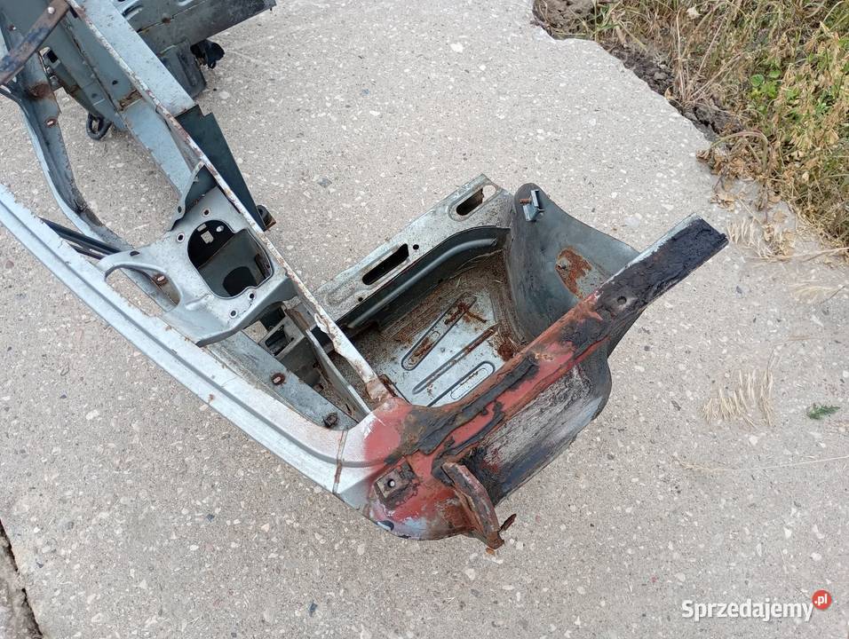 Przedni pas BMW e28