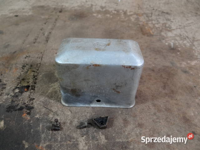 RABAT 2 dekielek regulatora napięcia Elmot Junak Motoryzacja Żary