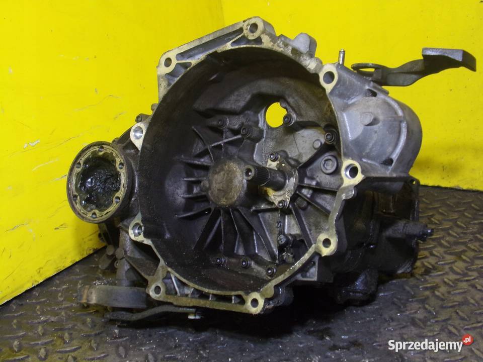 AUDI A3 8V 14 TFSI 15r 122 skrzynia biegow 6 MYF Suków