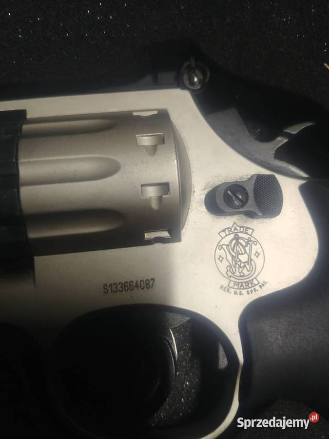 Wiatrówka na co2 Woźniki