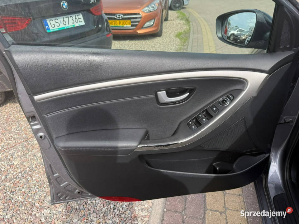 Hyundai i30 Hyundai i30 II KOMBI 16 CRDi 110 elektryczne lusterka pomorskie Słupsk