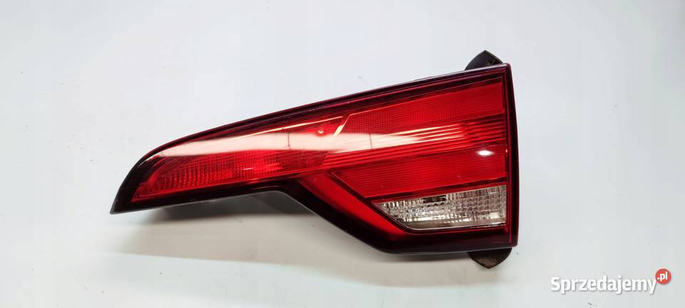 LAMPA PRAWY TYŁ W KLAPĘ AUDI A4 B9 AVANT Lampy tylne śląskie sprzedam