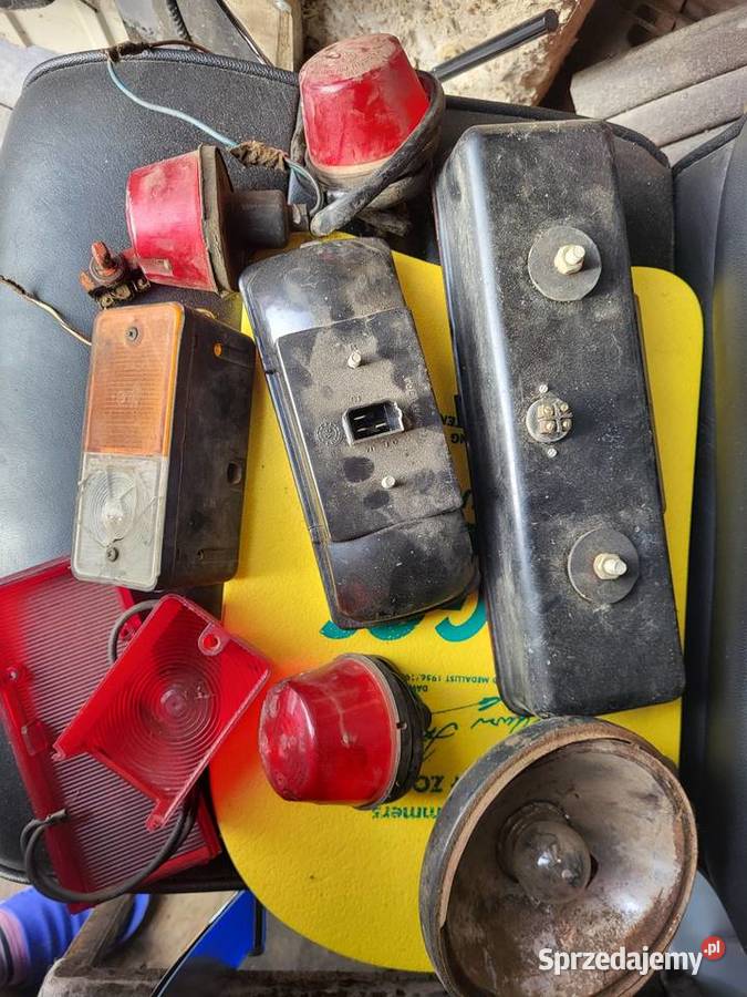 Lampy do ciągnika szkiełka całość 28zlotych Tarnów