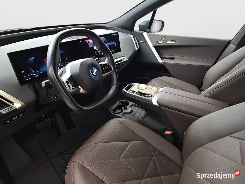 iX xDrive40 766kWh