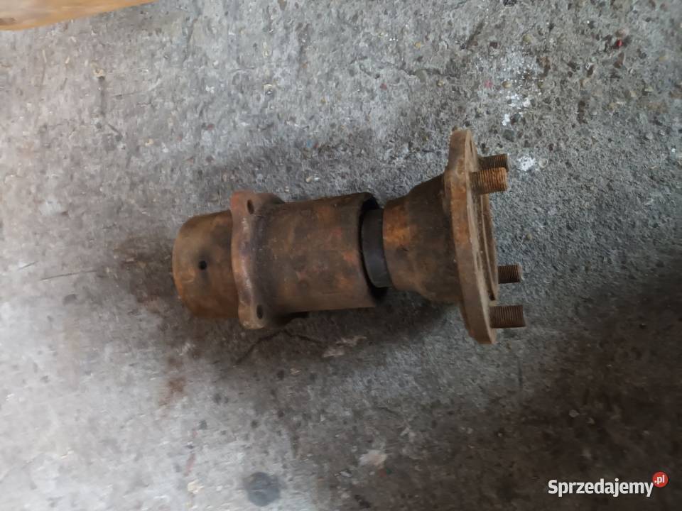 Części ursus c 308 piasta półoś koło Nowy Dwór Gdański