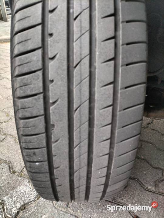 Opony letnie Hankook 21570 R 16 i 22560 R 17