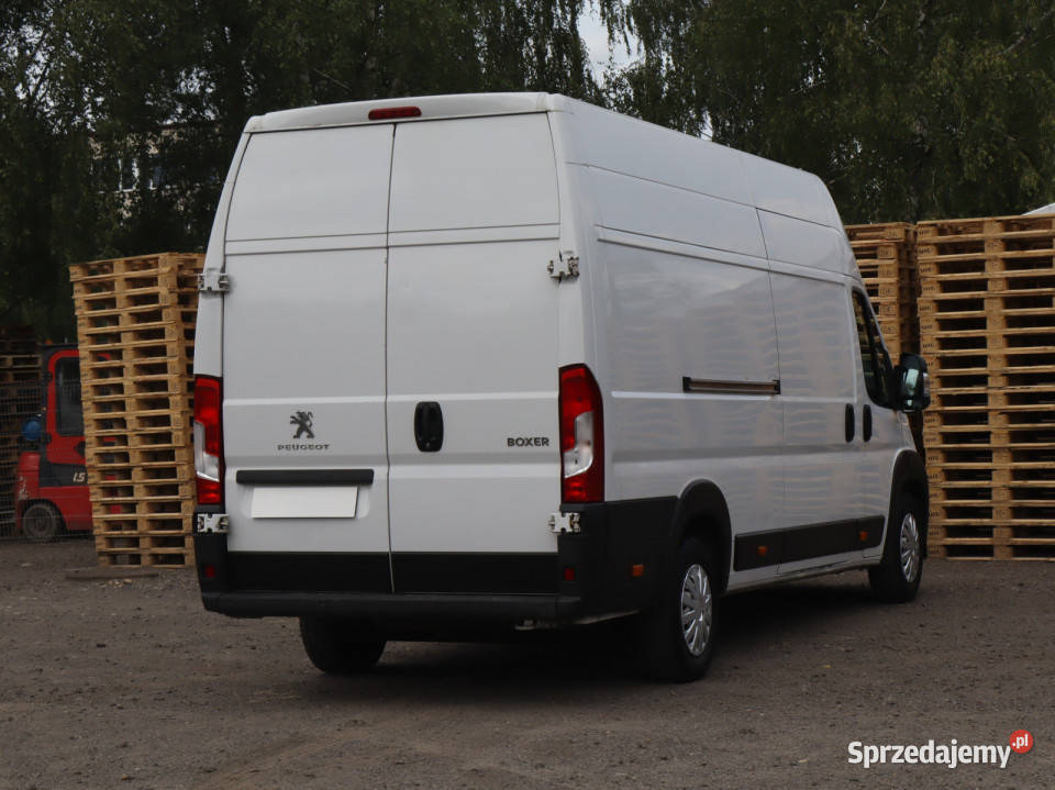 Peugeot Boxer 22 BlueHDi diesel Katowice