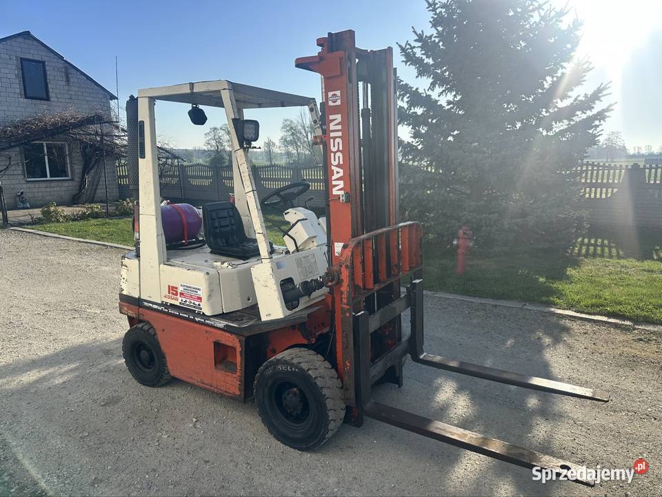 Wozek widlowy Nissan 15t 33m lpg automat Rząśnia