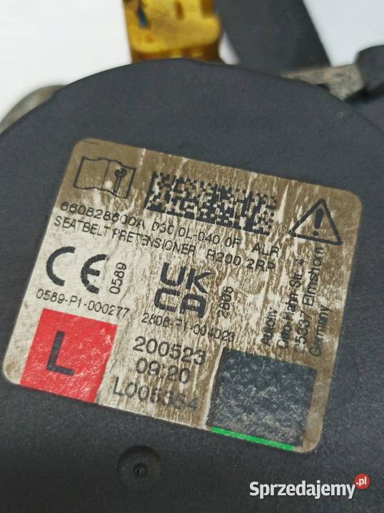 PAS BEZPIECZEŃSTWA LEWY TYŁ KANAPY 660828600A