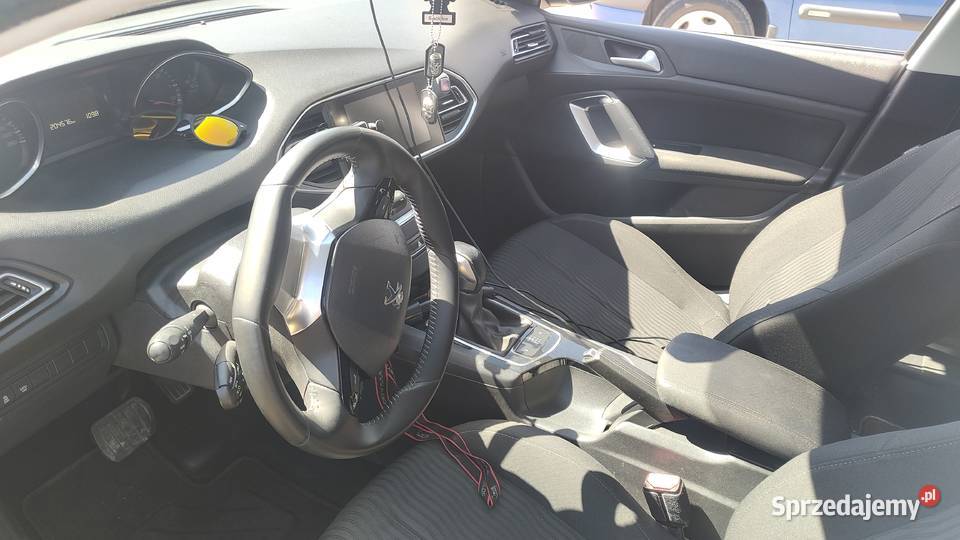 Peugeot 308sw 16BlueHdi Czarna Sędziszowska
