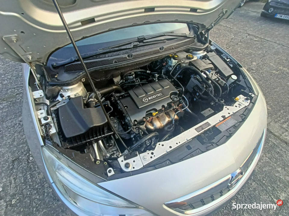Opel Astra zadbany serwisowany zarejestrowany łódzkie Tomaszów Mazowiecki
