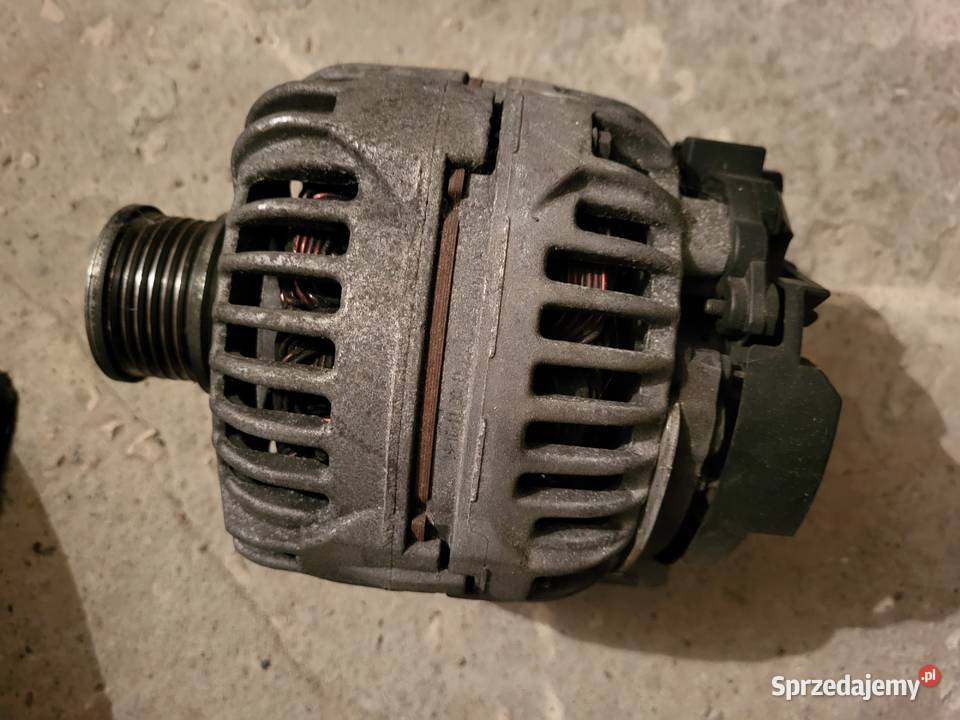 Alternator Audi a4 b8 a5 20tdi CGL Radom