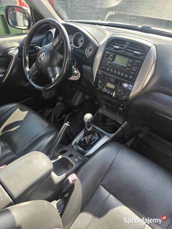Toyota RAV4 II 20 LPG 150 2004 4x4 Skóra Rok produkcji 2004 podkarpackie Jarosław