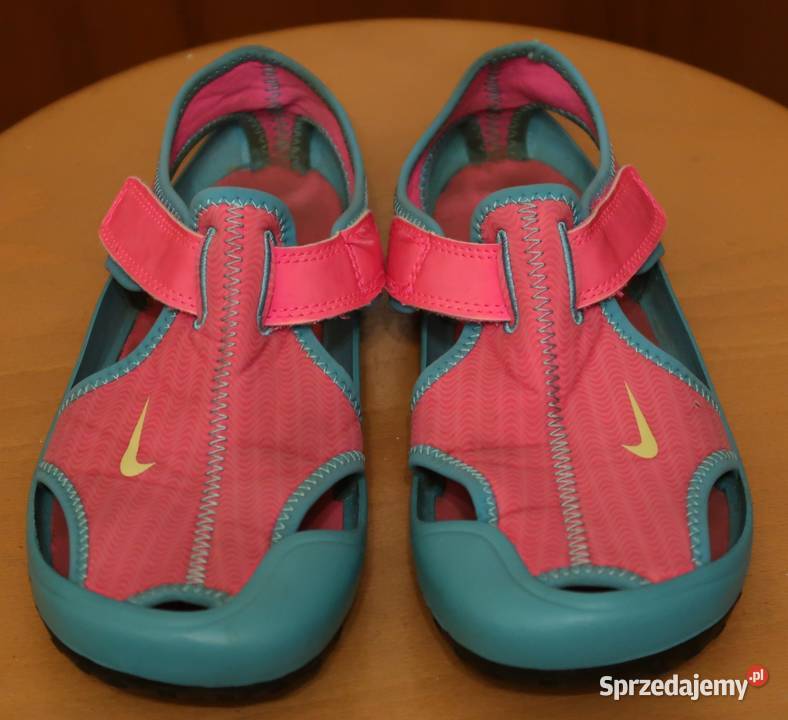 Buty do wody firmy NIKE 33 Rozmiar 33