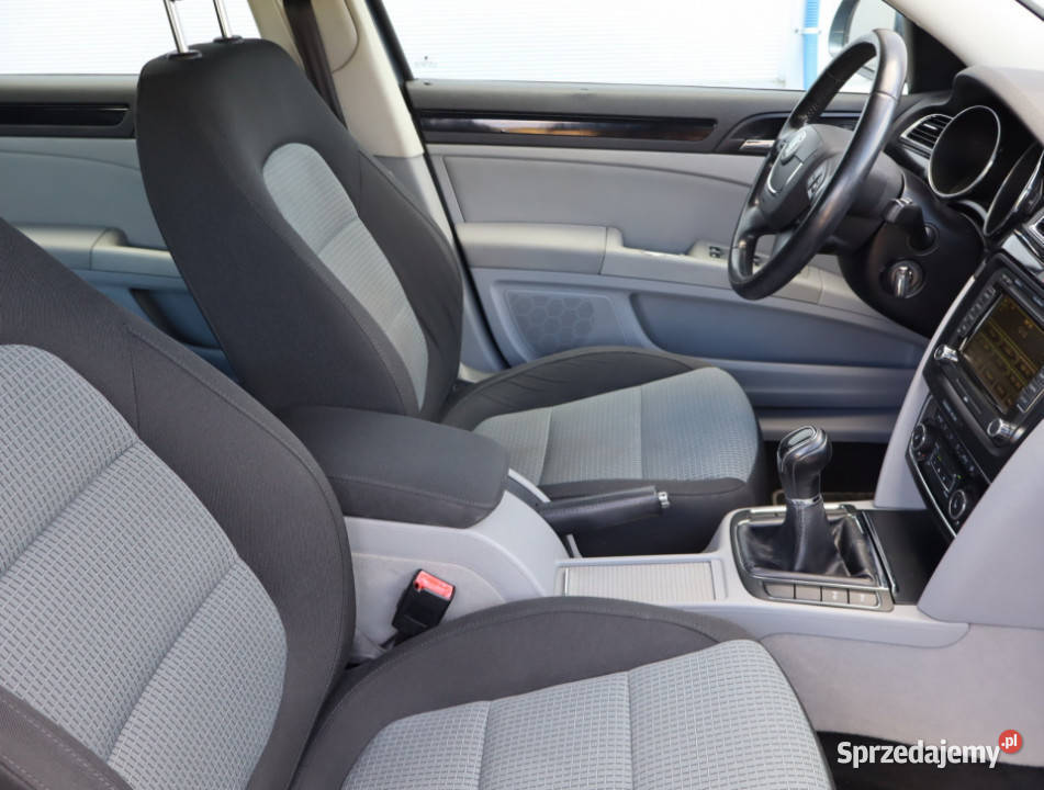 Skoda Superb 20 TDI asystent parkowania Superb Piaseczno