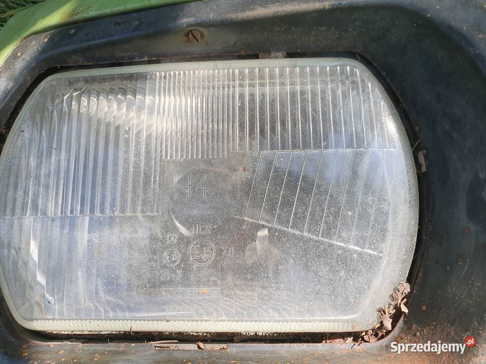 Front pas przedni zielony ze światłami grill Warszawa