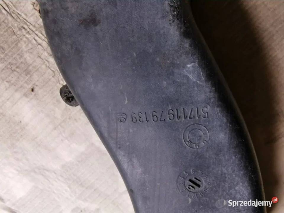 Wlot powietrza na tarczę hamulcową BMW E30 lewy osobowe Żory