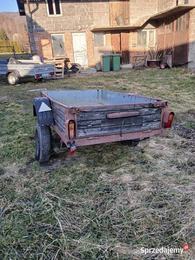 Przyczepa na resorach