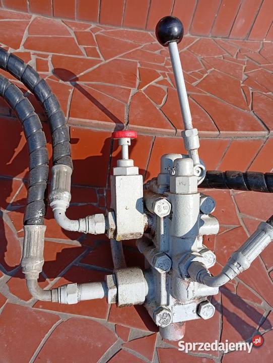 rozdzeilacz hydrauliczny oryginał fabryczny mf 3 małopolskie Bochnia