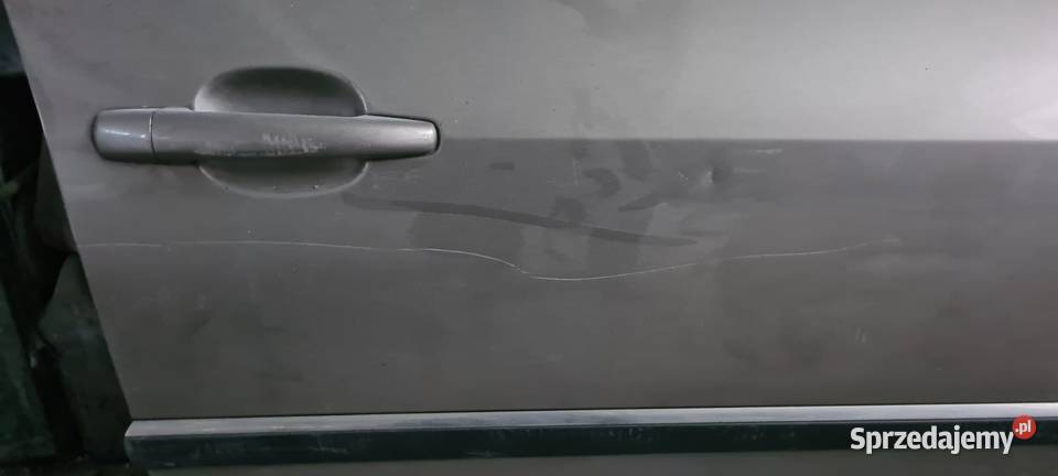 PEUGEOT 407 2004 sedan DRZWI PRZEDNIE PRAWE KDAC Kołobrzeg