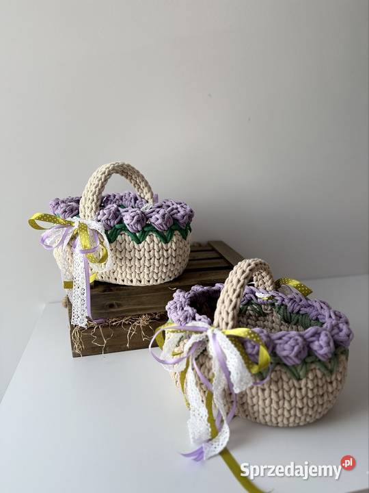 Koszyczek wielkanocny z tulipanami łódzkie Łódź