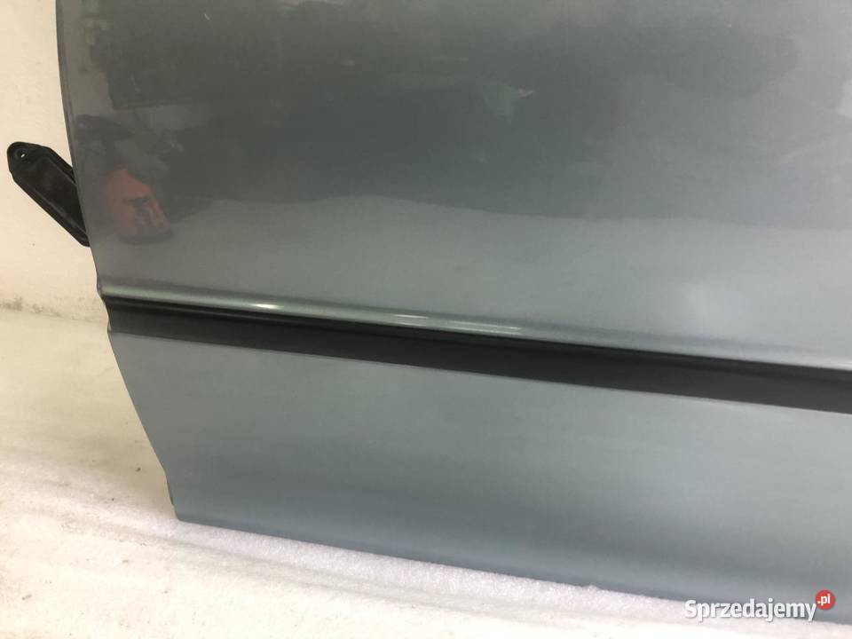 DRZWI LEWY TYŁ BMW E46 GRAUGRUEN METALLIC 4426 osobowe