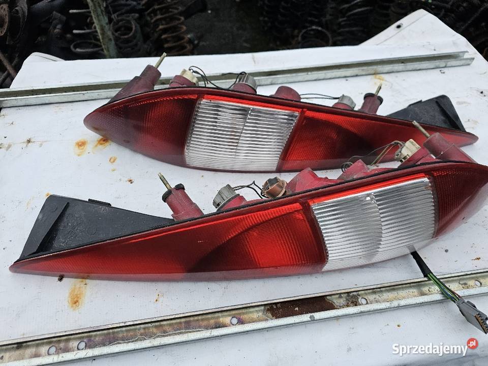 Lampy tylne ford mondeo mk3 kombi osobowe mazowieckie Łagów