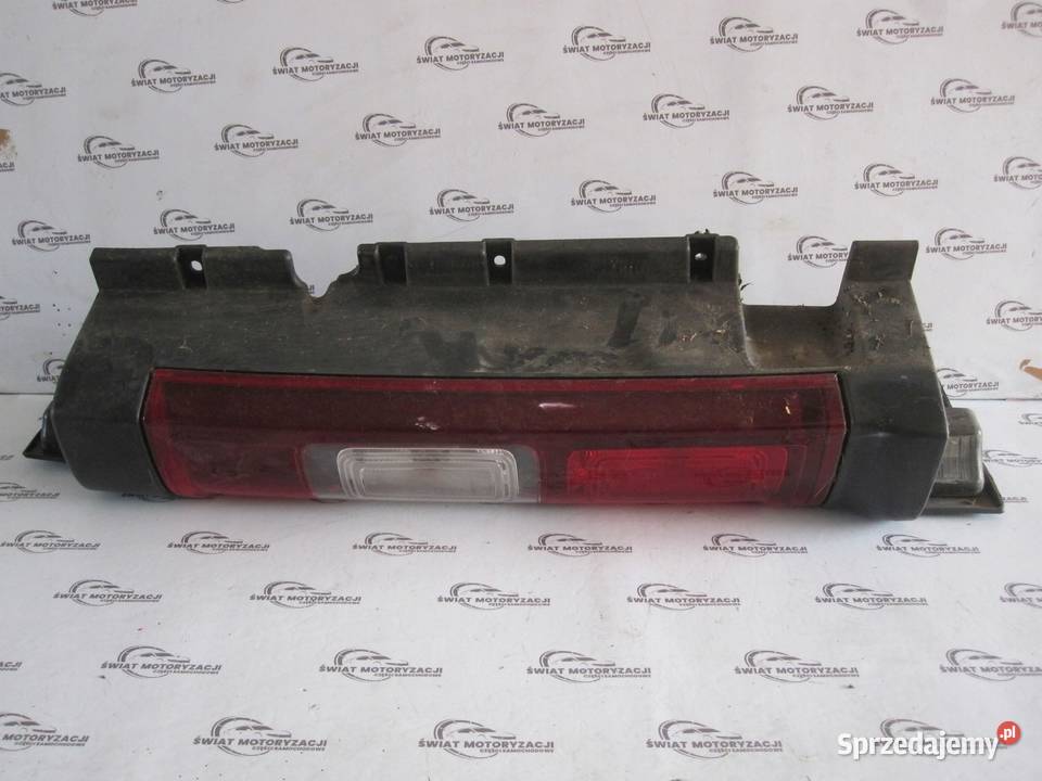 RENAULT TRAFIC III 15r lampa lewa tył 93450955 Lampy tylne Kielce