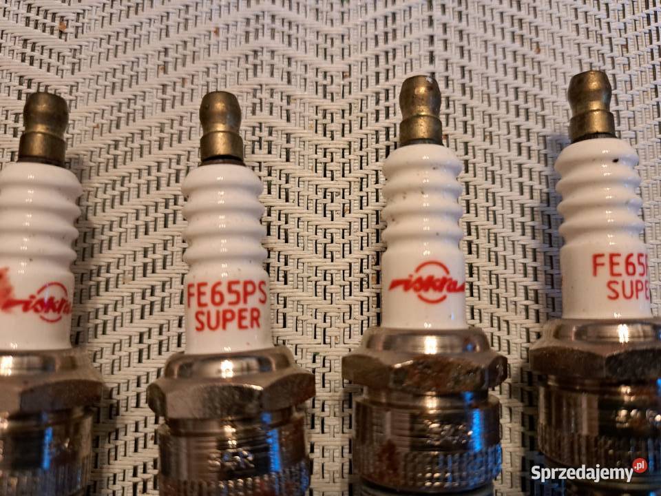 Świece zapłonowe ISKRA nowe Fiat125p Leszno