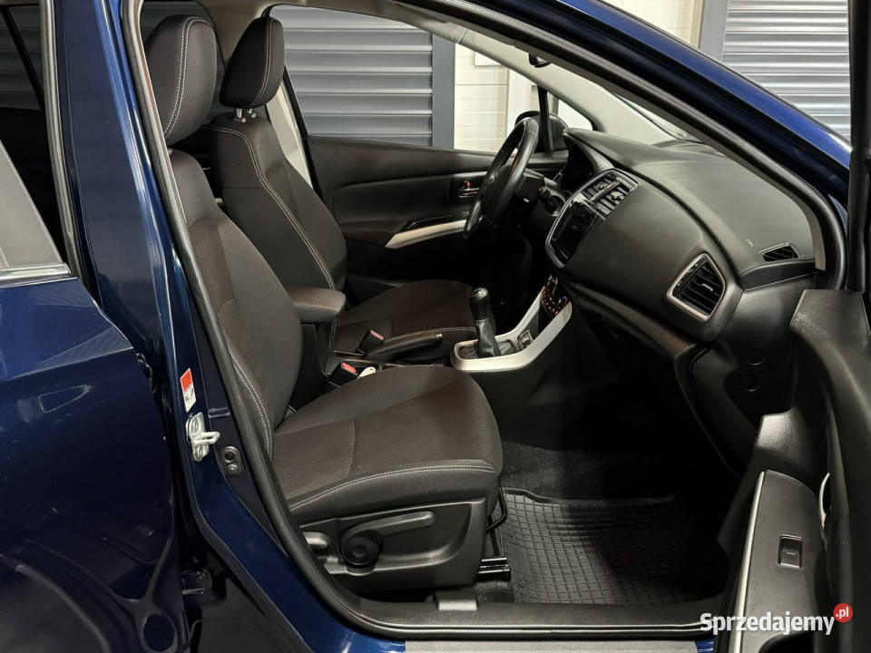Suzuki SX4 SCross 4x4 90tyśkm salon Polska aluminiowe felgi małopolskie Chechło