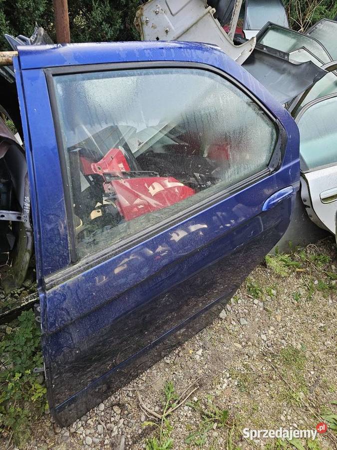 Drzwi lewy tył alfa 164 lewy tył