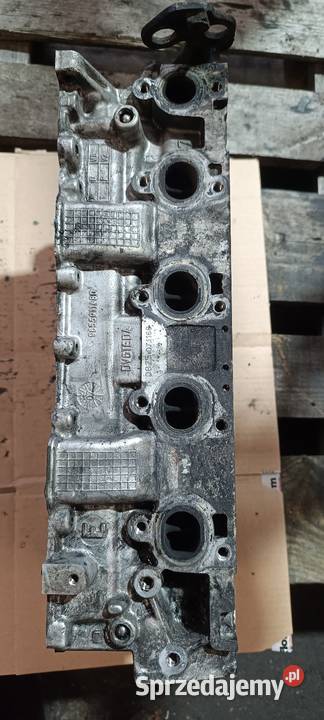 Głowica Cylindrów 16 HDi 9HZ 9855911480 osobowe Gliwice sprzedam