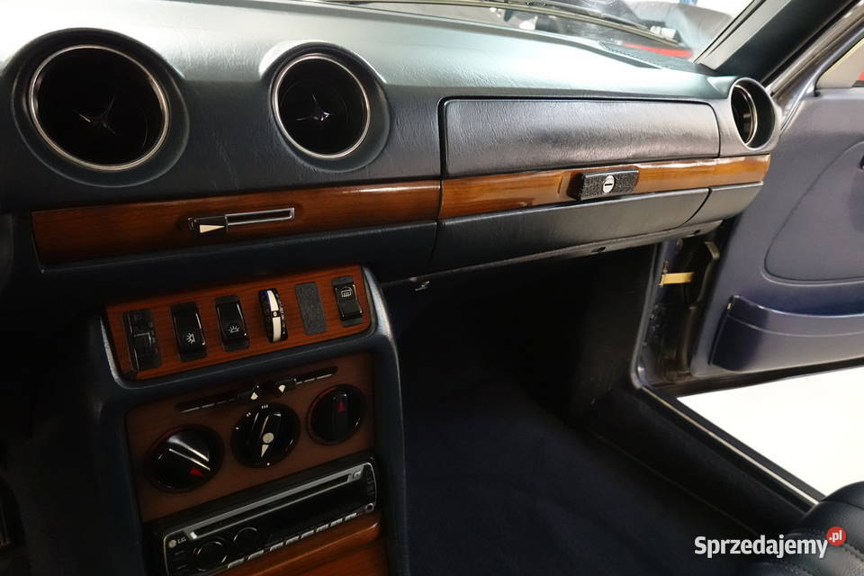 MercedesBenz W123 230E Automatic Klima klasyka w łódzkie Zgierz