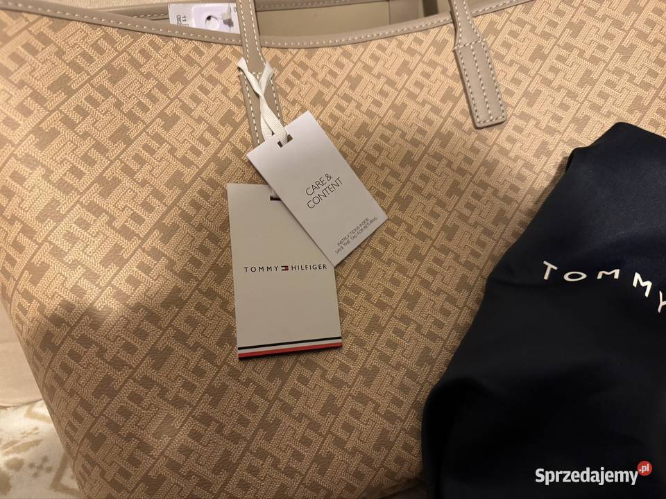 Szoperka Tommy Hilfiger Torby i torebki dolnośląskie Wrocław