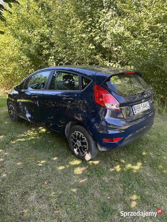 Ford fiesta lift 125 benzyna 5 drzwi