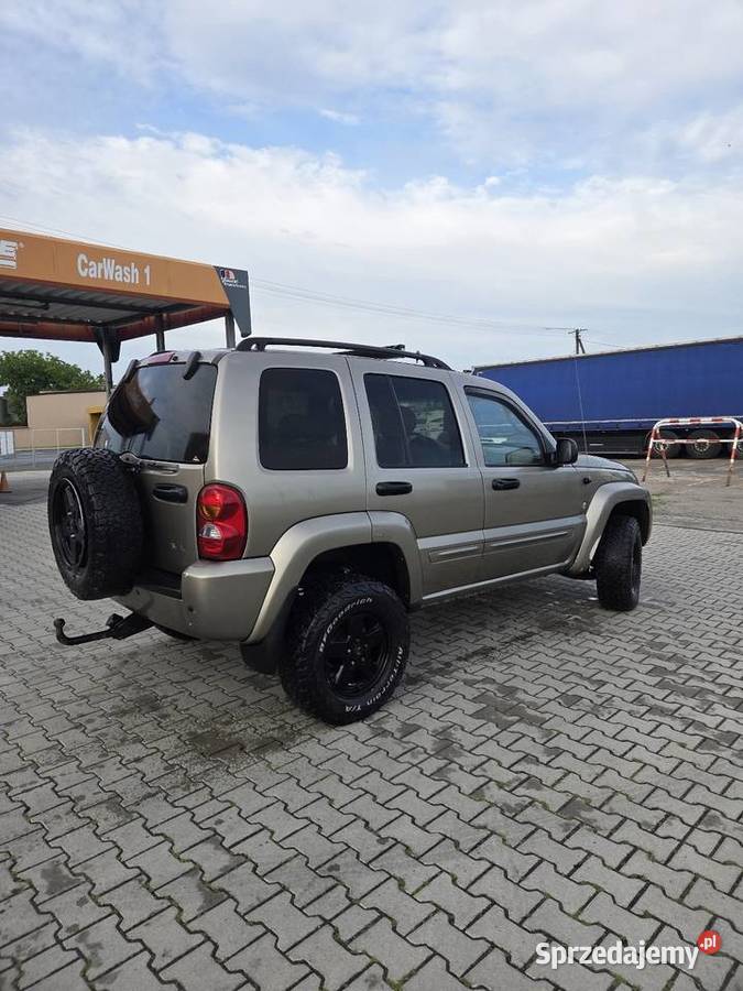 Jeep liberty 37 214000km Liberty