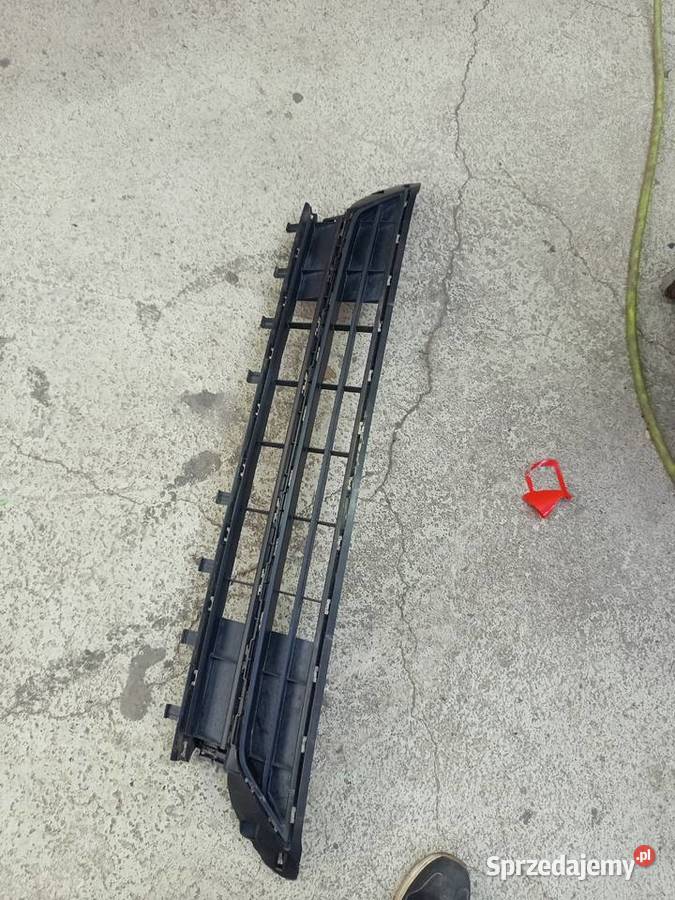 Kratka zderzaka przedniego środkowa polo 4 18 podkarpackie Rzeszów sprzedam
