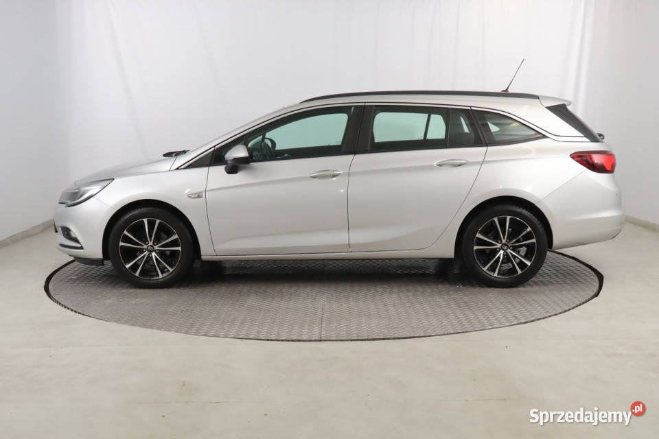 Opel Astra 14 T Zabrze