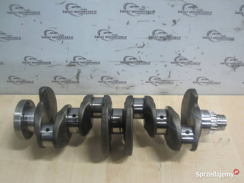 GOLF PASSAT EOS 16 TDI CAY 105 159 13r wał Rok produkcji 2013 Silniki i osprzęt Kielce