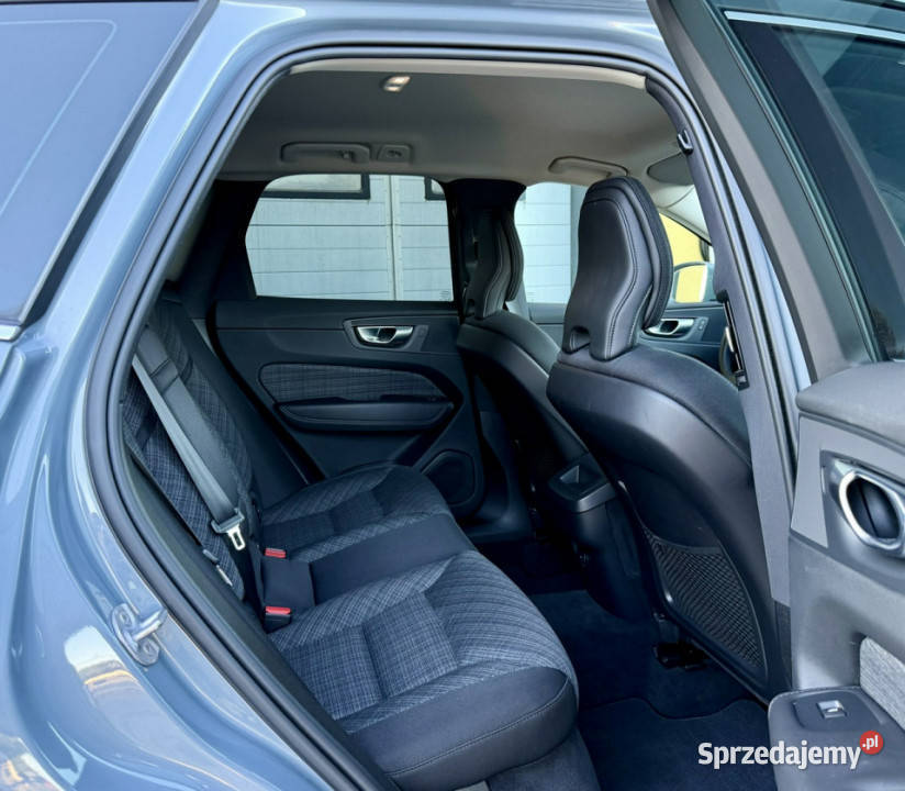 Volvo XC 60 B4Plus DarkGoogleGwarancja II 2017 lakier metallic dolnośląskie Kamienna Góra
