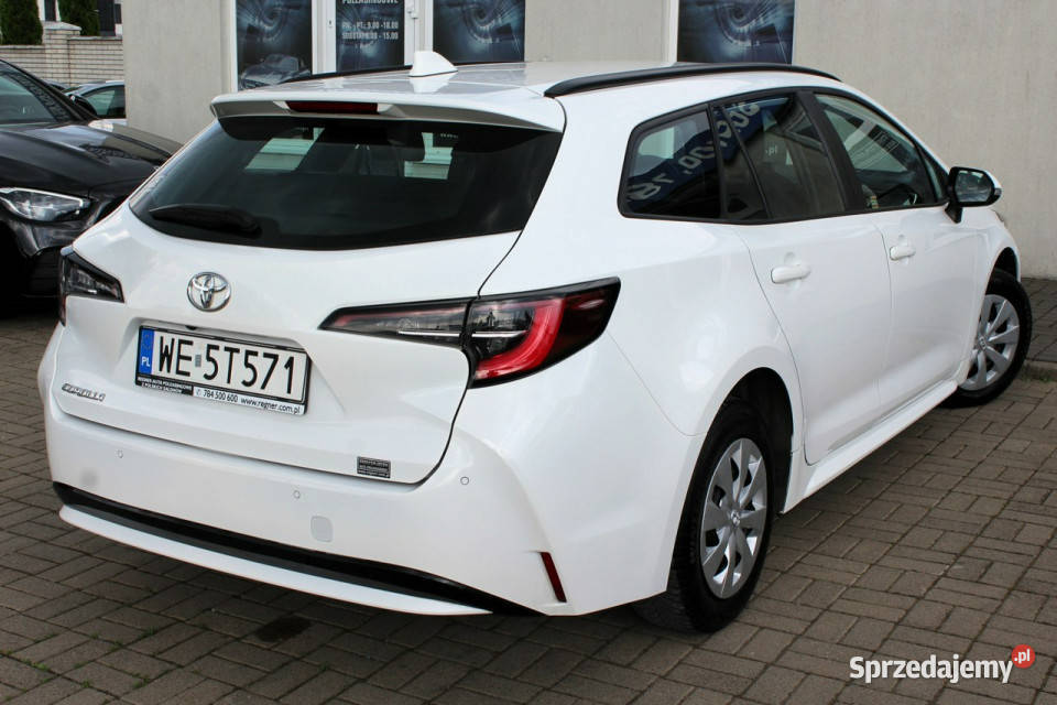 Toyota Corolla SalonPL FV23 ASO Kamera LED