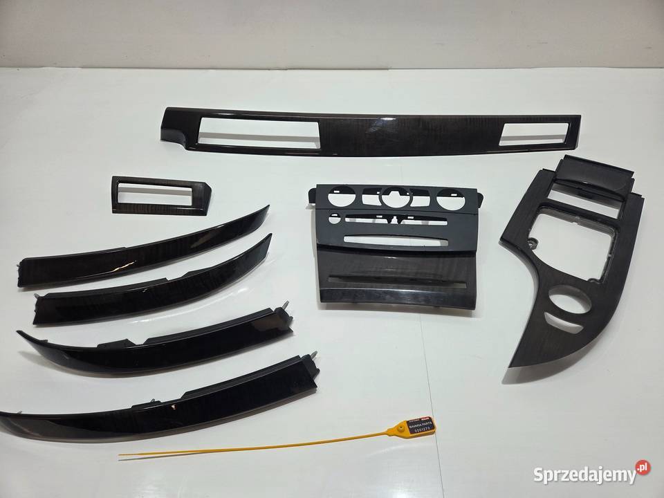 DEKORY DREWNO BMW E60 E61 KOMPLET 6951033 EUROPA osobowe Strzyżewice sprzedam