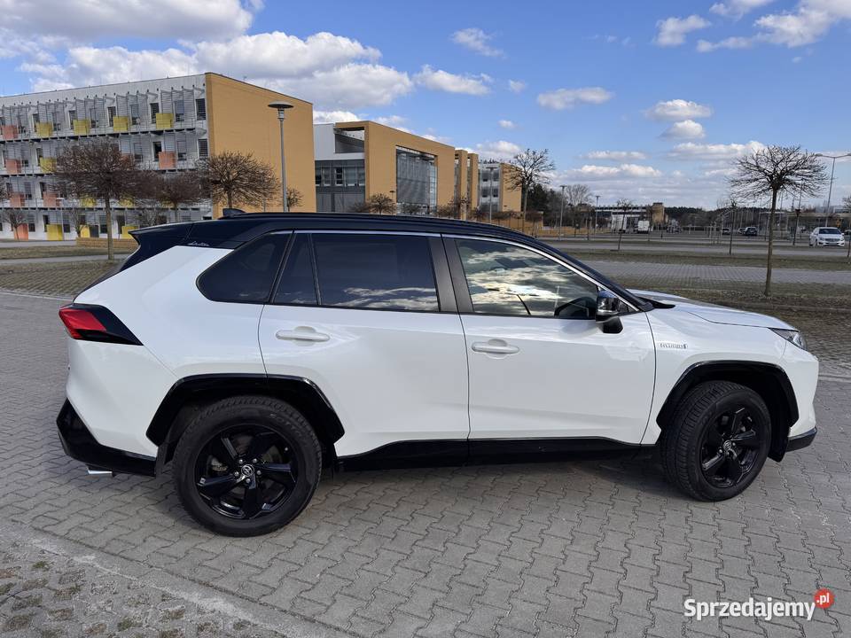 Toyota RAV4 1 właściciel salon Polska Poznań
