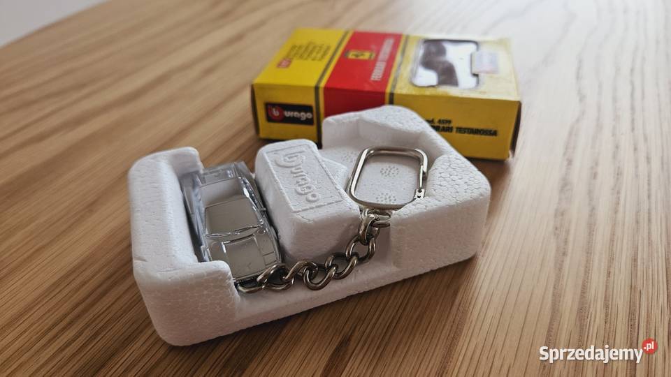 Oryginalny Nowy Brelok Ferrari Testarossa metal Wrocław